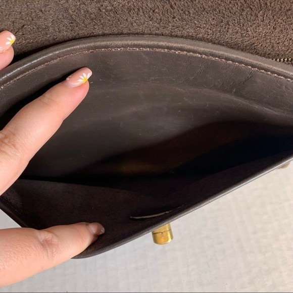 Vintage Leather Brown Crossbody Satchel - Picture 5 of 11